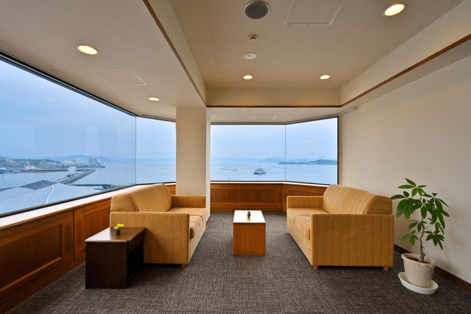 Miyajima Coral Hotel Hatsukaichi Extérieur photo