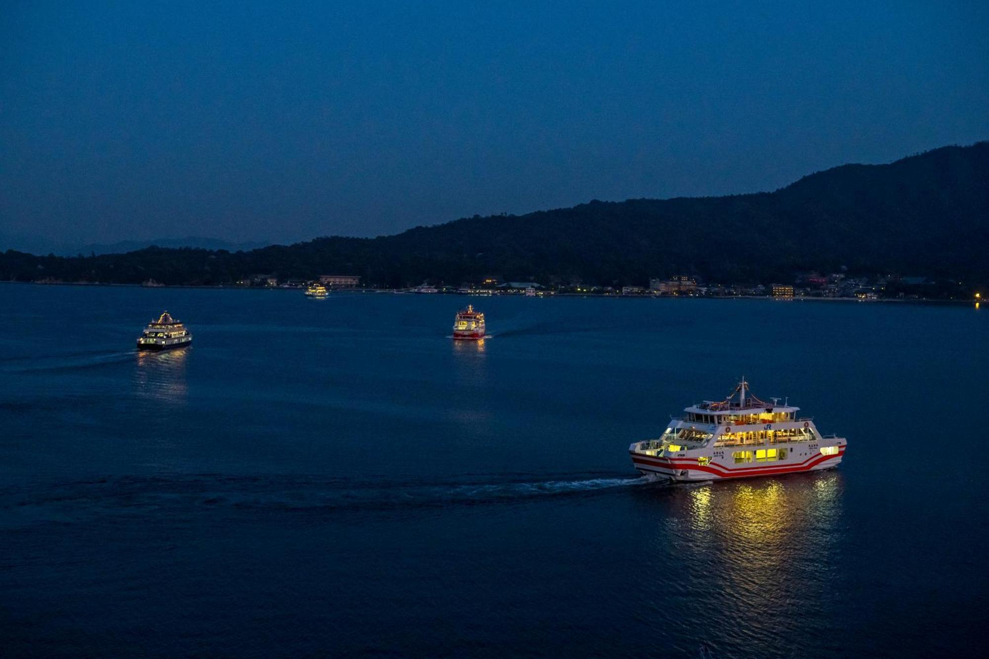 Miyajima Coral Hotel Hatsukaichi Extérieur photo